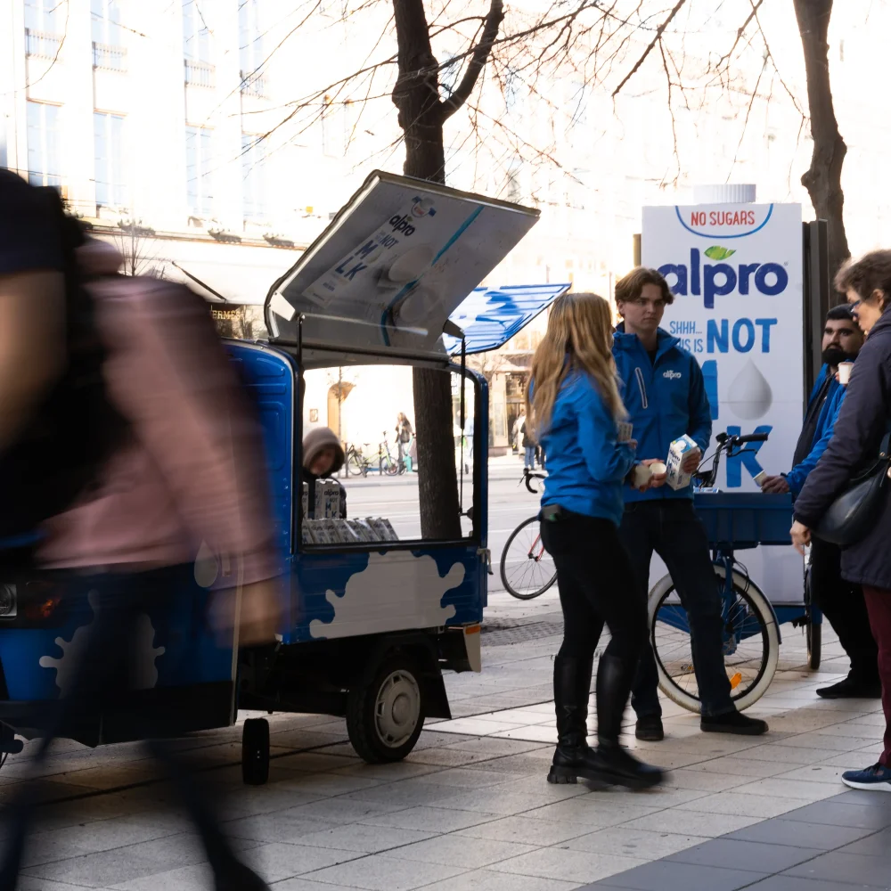 Copy of 2023-03-23--Alpro-Brand-On-Wheels_Yuusuf-Dahlstrand_YD106752